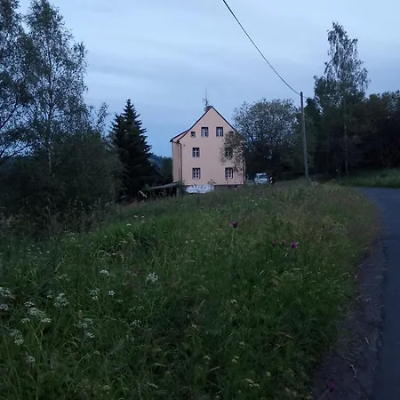 Alexandra Villa *