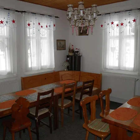 Alexandra Karlovy Vary